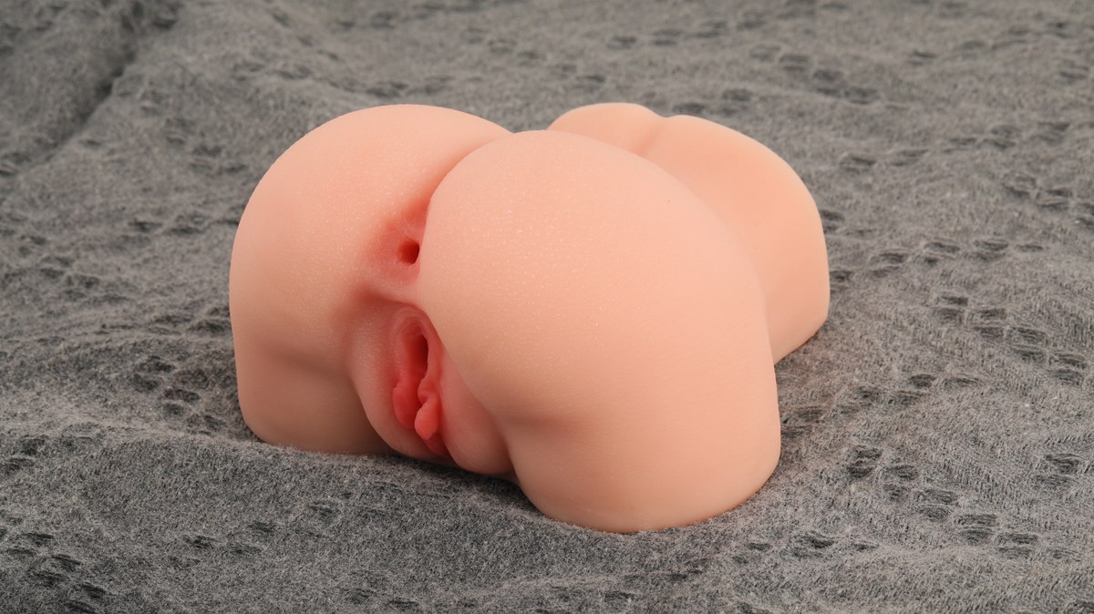 Compact Torso Masturbator 1100g UAE – Soft Body Dual Channel Device